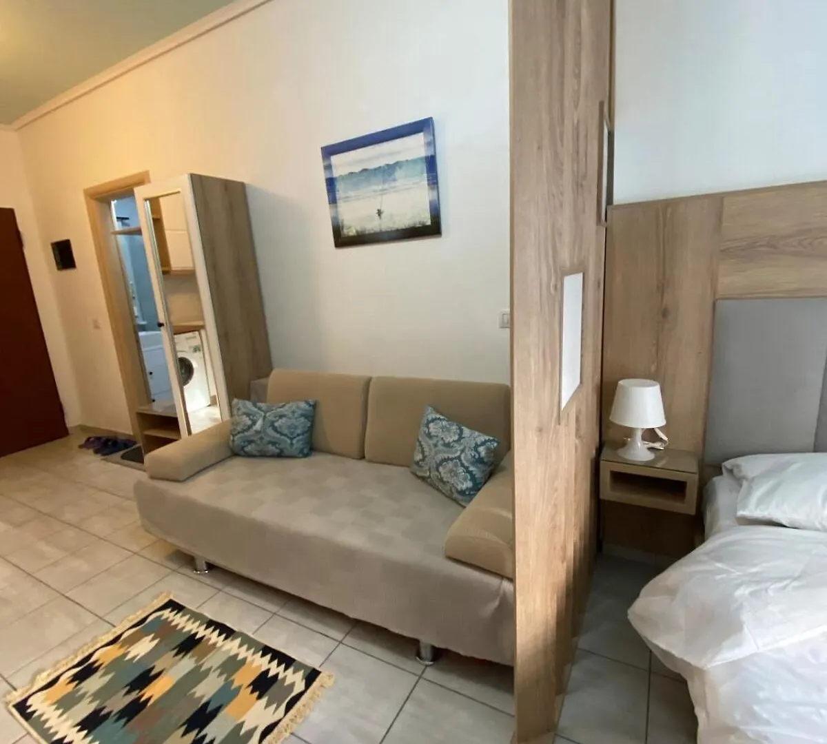 Steps To The Beach Apartment Sarandë 0*,